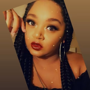 Kiyah Hayes - Gallery Image 1