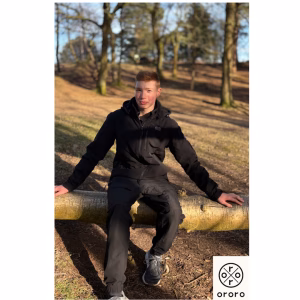 Alex  Baker - Gallery Image 13