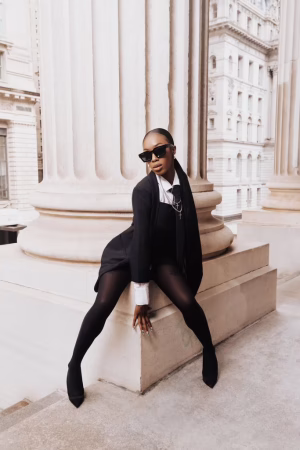 Dee Foxx - Gallery Image 8