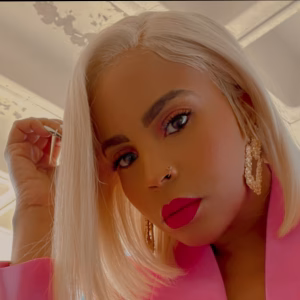 Amazyng Royale - Gallery Image 5