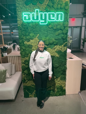 Vinneva Flynn - Gallery Image 17