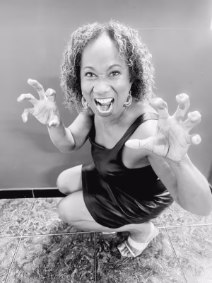 Sarah Edwards - Gallery Image 4