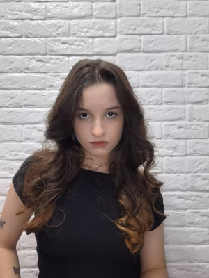 Sarha Dias - Gallery Image 1