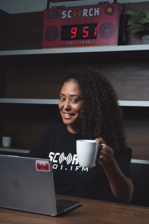 Crystal  Cunningham - Gallery Image 4