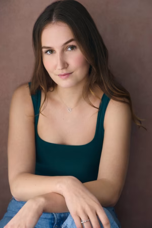 Aislin Seward - Project Casting Gallery Image 2 Aislin Seward - Gallery Image 2