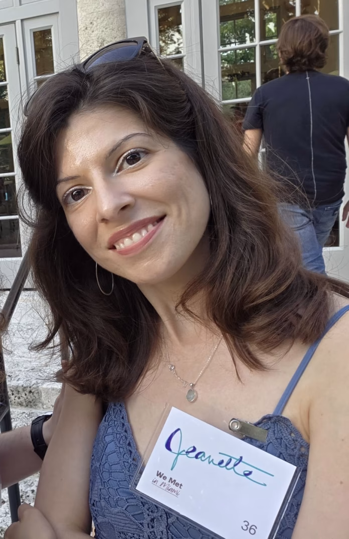 Jeanette Castro - Profile Photo