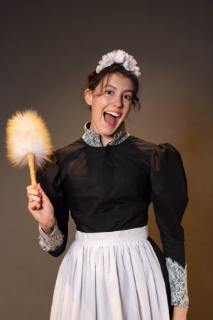 Amy Thomas - Gallery Image 3