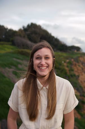 Mary Rojo - Gallery Image 4