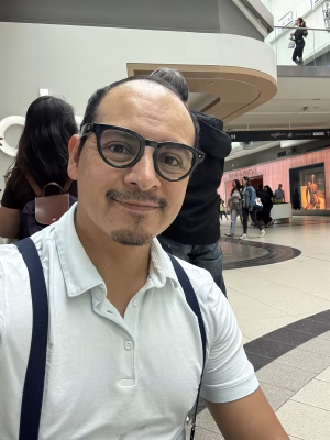 CARLITOS LUNA - Project Casting Gallery Image 6 CARLITOS LUNA - Gallery Image 6