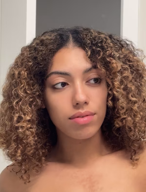 Ellyse Walters - Gallery Image 2