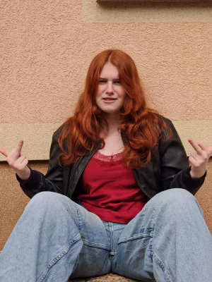 Neža  Žakelj - Gallery Image 2