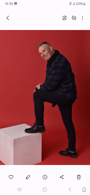 PAUL DALEY - Gallery Image 12