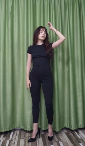 Peta Valentina - Gallery Image 3