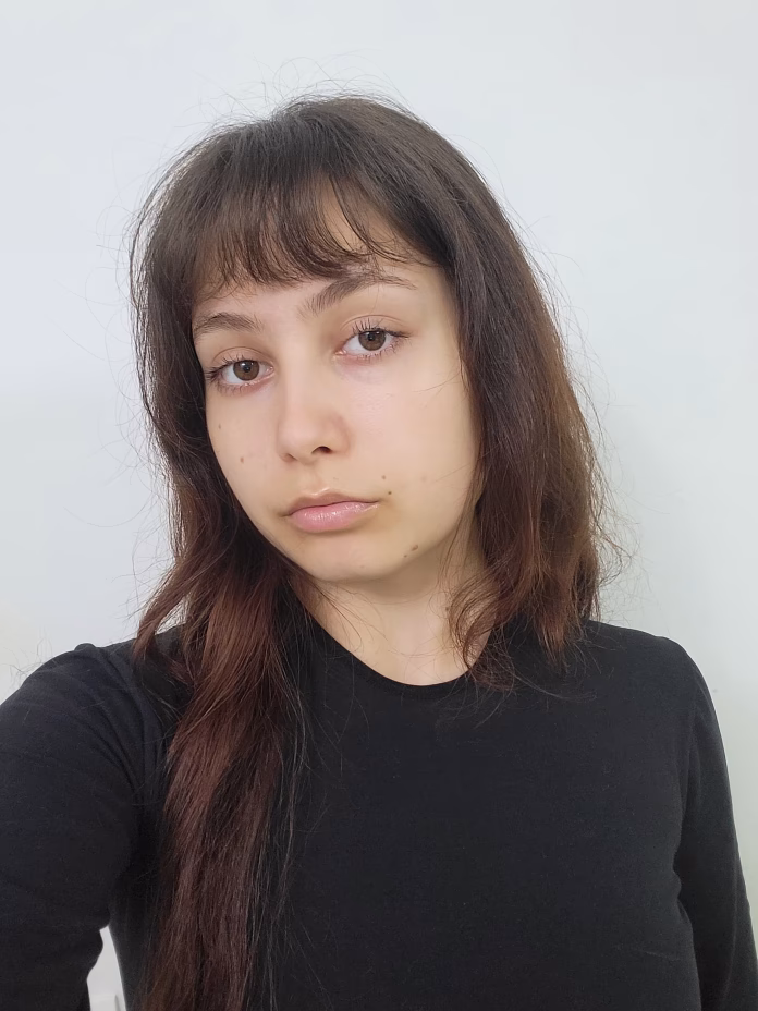 Peta Valentina - Profile Photo