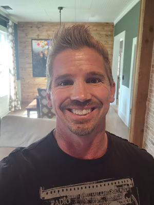 daniel sheats - Project Casting Gallery Image 3 daniel sheats - Gallery Image 3