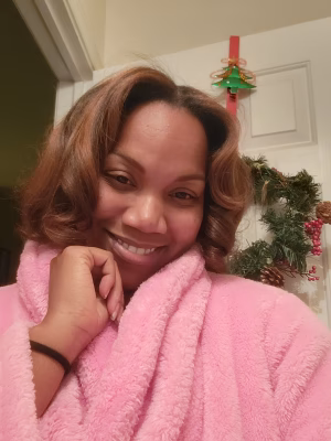 Regina Rowe - Gallery Image 3