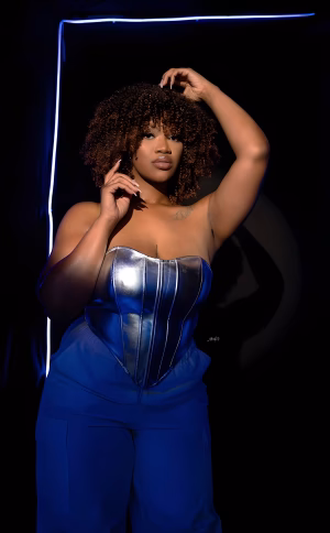 Alexis Bennett - Gallery Image 5