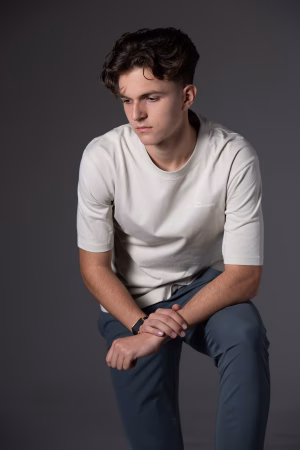 Peter Husar - Gallery Image 2