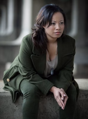 Angela Weekes - Gallery Image 3