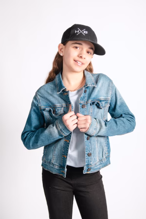 Mackenzie Latchford - Gallery Image 4