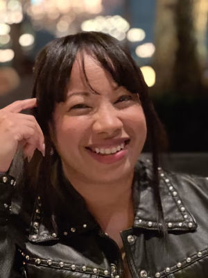 Angela Weekes - Gallery Image 6