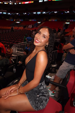 Skye Brown - Gallery Image 5