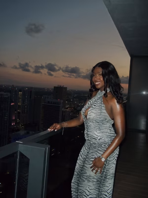 Jasmine  Tiako - Gallery Image 3