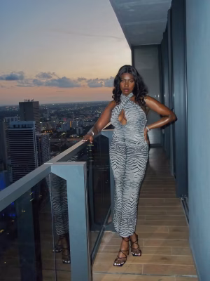 Jasmine  Tiako - Gallery Image 1