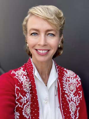 Annette Saenz - Gallery Image 7