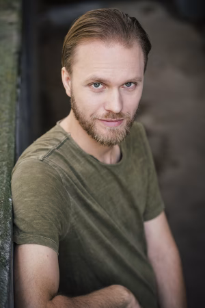 Tristan Bumm - Gallery Image 1