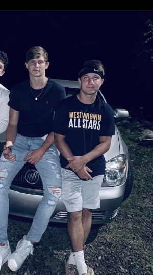 Julian Giovengo - Gallery Image 1