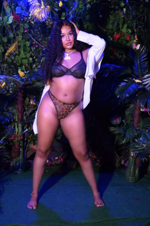 Adriana Diaz - Gallery Image 5