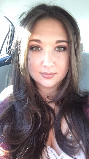 Callie Hall - Gallery Image 1