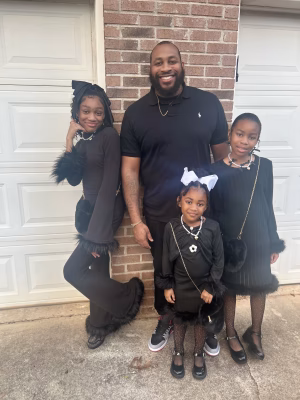 Avery Evans - Gallery Image 9