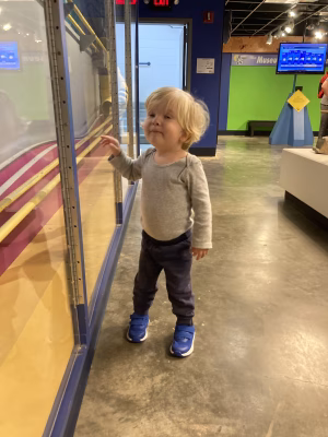 Linda Lindsey - Project Casting Gallery Image 7 Linda Lindsey - Gallery Image 7