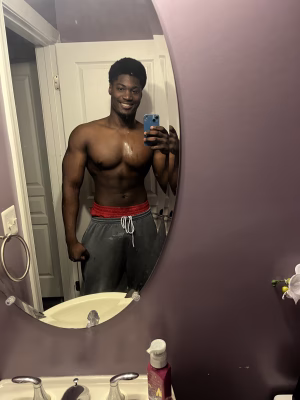 Taje Evans - Gallery Image 2