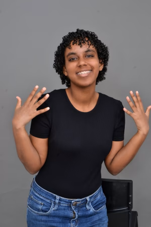 Zhamira Lugo - Gallery Image 1