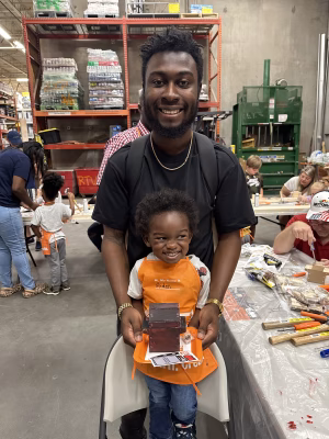 Alexis Bennett - Gallery Image 7