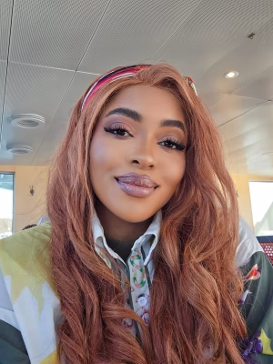 Missia Kamfoma Exaucee - Gallery Image 1