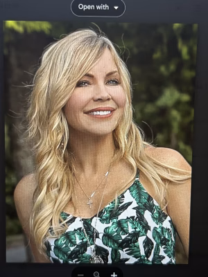 Lisa Thibault - Project Casting Gallery Image 4 Lisa Thibault - Gallery Image 4