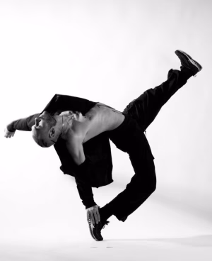 Tristan Sagon - Gallery Image 4