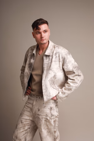 Patrik Sárossi - Gallery Image 1