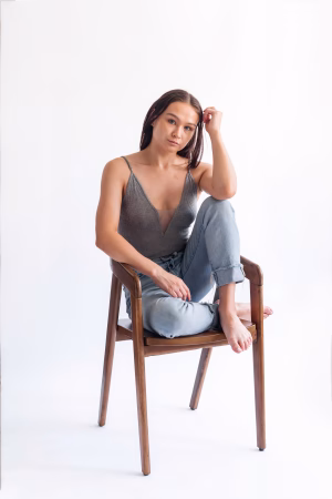 Sydney DeBlois - Gallery Image 2