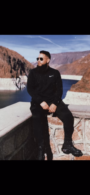 Izaiah Chavez - Gallery Image 1