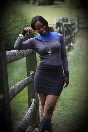 Regina Rowe - Gallery Image 2