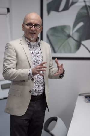 Sven Lauch - Project Casting Gallery Image 2 Sven Lauch - Gallery Image 2