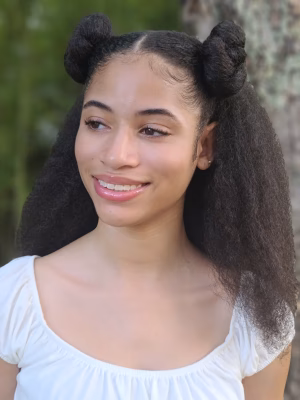 Megan Savannah - Gallery Image 2