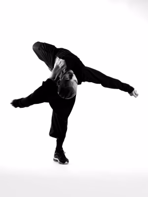 Tristan Sagon - Gallery Image 8