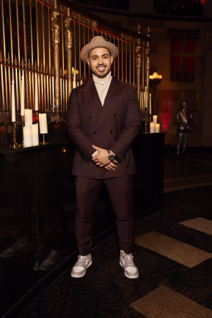 Robert Nieves - Gallery Image 12